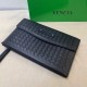 Limited Quantity Clutch Bag 2022SS BOTTEGA VENETA Bottega Veneta Limited Quantity Clutch Bag 2022SS BOTTEGA VENETA Bottega Veneta