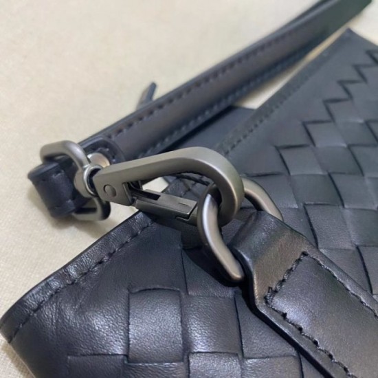 Limited Quantity Clutch Bag 2022SS BOTTEGA VENETA Bottega Veneta Limited Quantity Clutch Bag 2022SS BOTTEGA VENETA Bottega Veneta