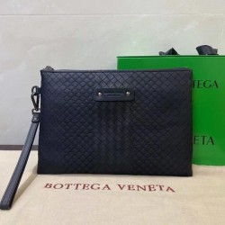 Frontline New Clutch Bag 2022SS BOTTEGA VENETA Bottega Veneta