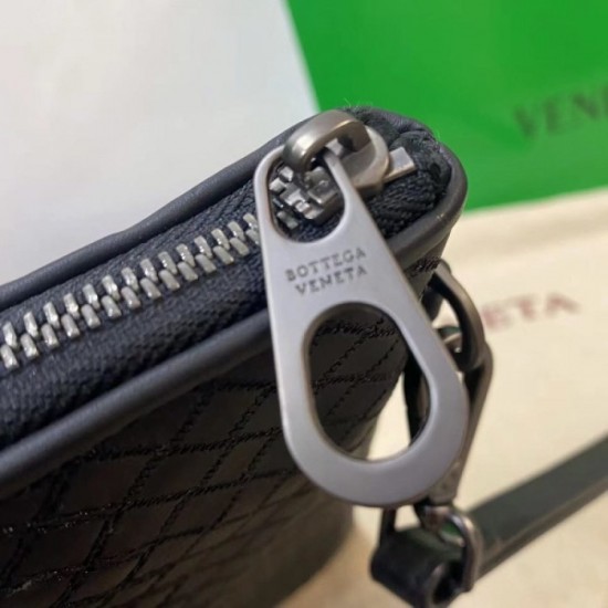 Frontline New Clutch Bag 2022SS BOTTEGA VENETA Bottega Veneta Frontline New Clutch Bag 2022SS BOTTEGA VENETA Bottega Veneta
