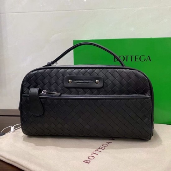 Welcome this season Clutch bag 2022SS BOTTEGA VENETA Bottega Veneta Welcome this season Clutch bag 2022SS BOTTEGA VENETA Bottega Veneta