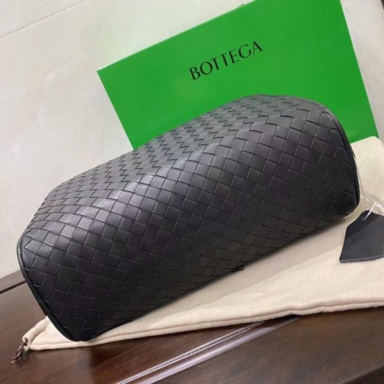 Welcome this season Clutch bag 2022SS BOTTEGA VENETA Bottega Veneta Welcome this season Clutch bag 2022SS BOTTEGA VENETA Bottega Veneta