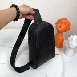 Latest popular chest bag 202SS BOTTEGA VENETA Bottega Veneta