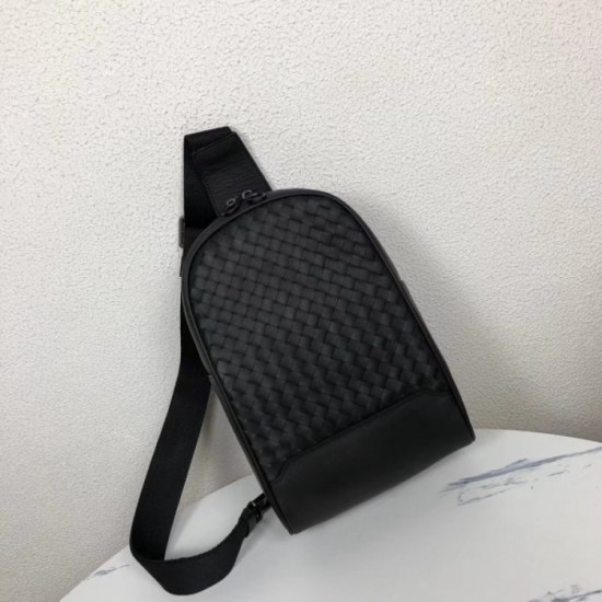 Latest popular chest bag 202SS BOTTEGA VENETA Bottega Veneta Latest popular chest bag 202SS BOTTEGA VENETA Bottega Veneta