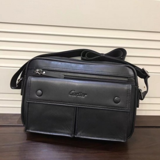 Shoulder bag that excites the summer mood 2022SS CARTIER Cartier Shoulder bag that excites the summer mood 2022SS CARTIER Cartier