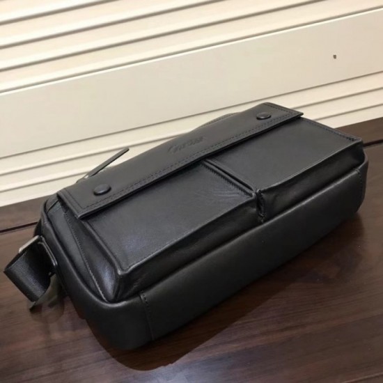 Shoulder bag that excites the summer mood 2022SS CARTIER Cartier Shoulder bag that excites the summer mood 2022SS CARTIER Cartier