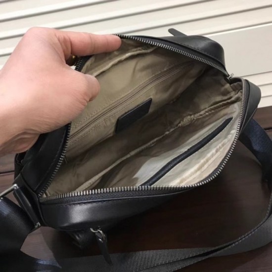 Shoulder bag that excites the summer mood 2022SS CARTIER Cartier Shoulder bag that excites the summer mood 2022SS CARTIER Cartier