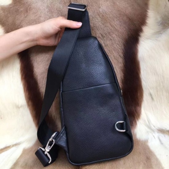 Chest bag 202SS CARTIER Cartier where there is a nostalgic atmosphere Chest bag 202SS CARTIER Cartier where there is a nostalgic atmosphere