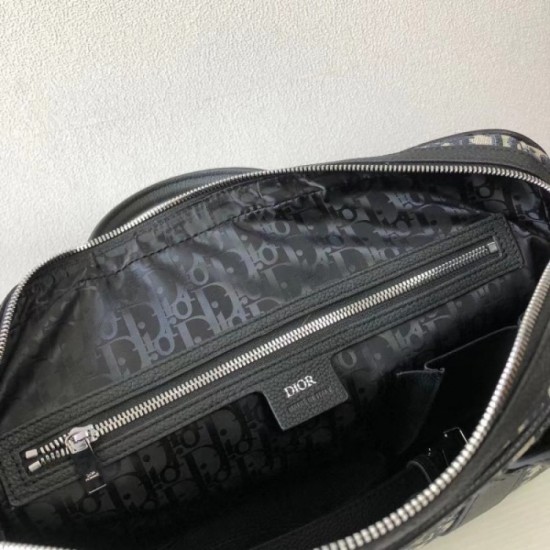 2022SS Men's Briefcase Reward for yourself DIOR Dior 2022SS Men's Briefcase Reward for yourself DIOR Dior
