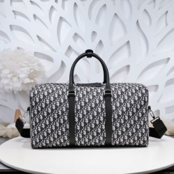 2022SS Travel Bag DIOR for a casual look