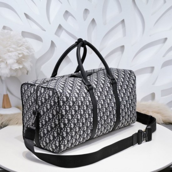 2022SS Travel Bag DIOR for a casual look 2022SS Travel Bag DIOR for a casual look