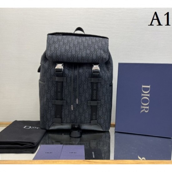 2022SS Men's Backpack DIOR Dior to express individuality 2022SS Men's Backpack DIOR Dior to express individuality