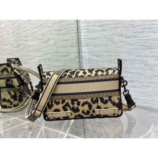 2022SS Men's Shoulder Bag Must-see Nice and Elegant DIOR Dior 2022SS Men's Shoulder Bag Must-see Nice and Elegant DIOR Dior