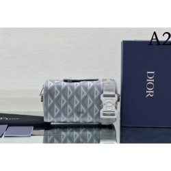 2022SS Men's Shoulder Bag For those who want a classic DIOR Dior