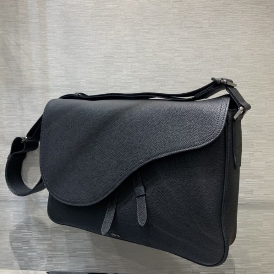 2022SS Men's Shoulder Bag Spring / Summer Trend DIOR Dior 2022SS Men's Shoulder Bag Spring / Summer Trend DIOR Dior