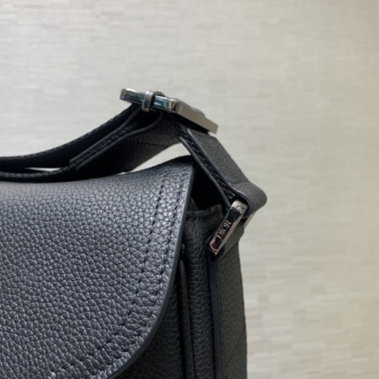 2022SS Men's Shoulder Bag Spring / Summer Trend DIOR Dior 2022SS Men's Shoulder Bag Spring / Summer Trend DIOR Dior