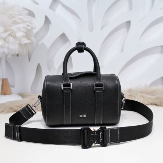 2022SS Men's Shoulder Bag Popular Model Favorite DIOR Dior 2022SS Men's Shoulder Bag Popular Model Favorite DIOR Dior