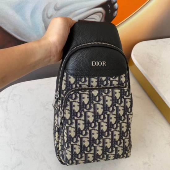 2022SS Men's Chest Bag Trendy DIOR Dior 2022SS Men's Chest Bag Trendy DIOR Dior