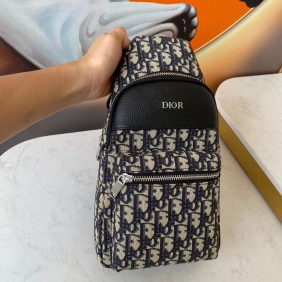 2022SS Men's Chest Bag Long Sustainable DIOR Dior 2022SS Men's Chest Bag Long Sustainable DIOR Dior
