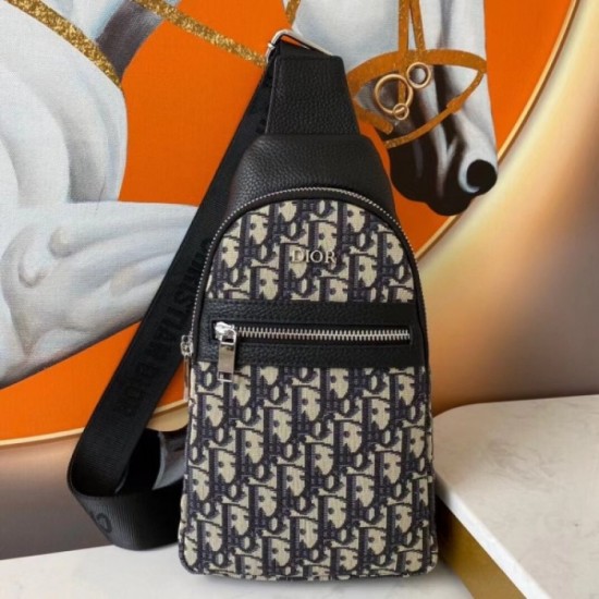 2022SS Men's chest bag Adult-like texture DIOR Dior 2022SS Men's chest bag Adult-like texture DIOR Dior