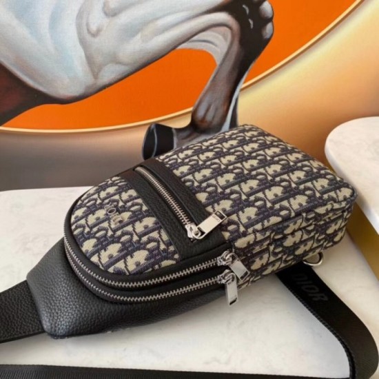 2022SS Men's chest bag Adult-like texture DIOR Dior 2022SS Men's chest bag Adult-like texture DIOR Dior