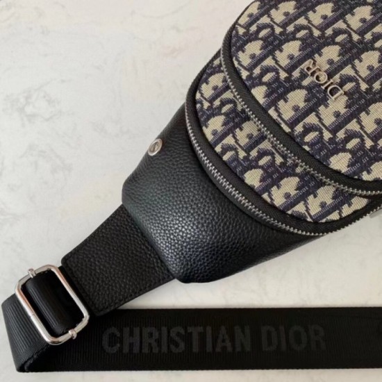 2022SS Men's Chest Bag Overwhelming Approval Rating DIOR Dior 2022SS Men's Chest Bag Overwhelming Approval Rating DIOR Dior