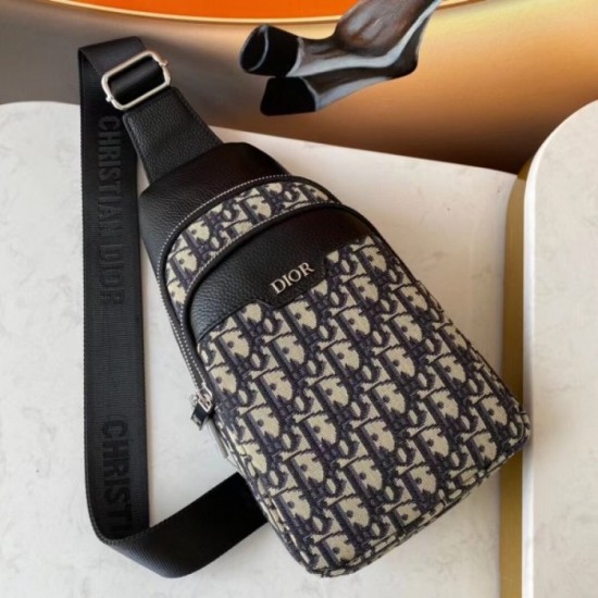 2022SS Men's Chest Bag DIOR Dior to buy this summer 2022SS Men's Chest Bag DIOR Dior to buy this summer