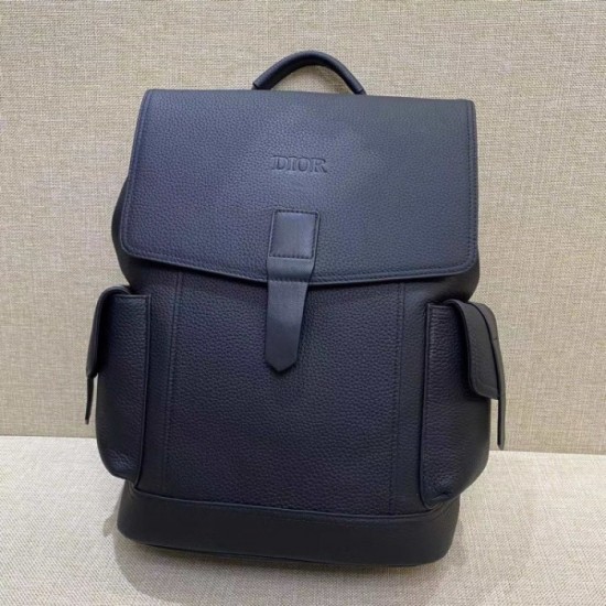 A backpack that makes a cool impression 2022SS DIOR Dior A backpack that makes a cool impression 2022SS DIOR Dior