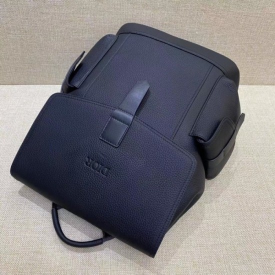 A backpack that makes a cool impression 2022SS DIOR Dior A backpack that makes a cool impression 2022SS DIOR Dior
