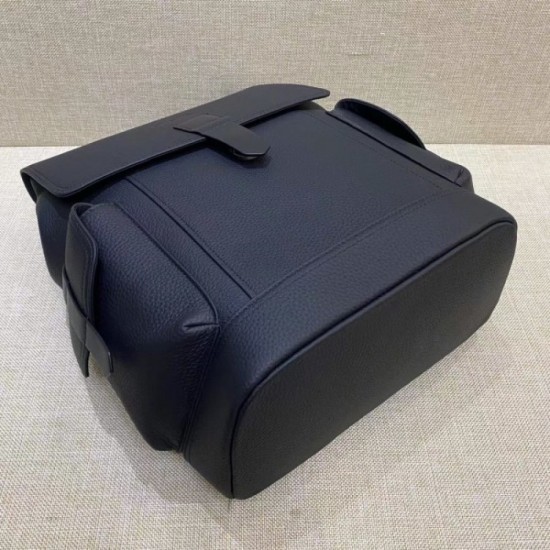 A backpack that makes a cool impression 2022SS DIOR Dior A backpack that makes a cool impression 2022SS DIOR Dior