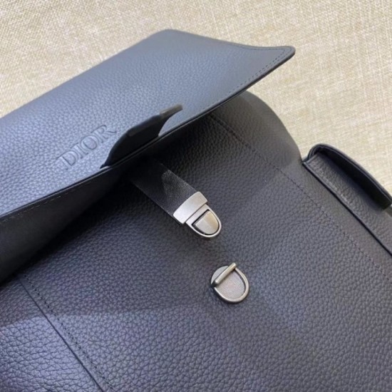A backpack that makes a cool impression 2022SS DIOR Dior A backpack that makes a cool impression 2022SS DIOR Dior