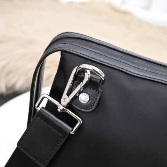 2022SS Travel Bag A must-see for fans New Spring / Summer FENDI FENDI 2022SS Travel Bag A must-see for fans New Spring / Summer FENDI FENDI