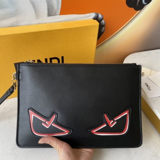 2022SS Men's Clutch Bag There is a bright atmosphere FENDI FENDI 2022SS Men's Clutch Bag There is a bright atmosphere FENDI FENDI