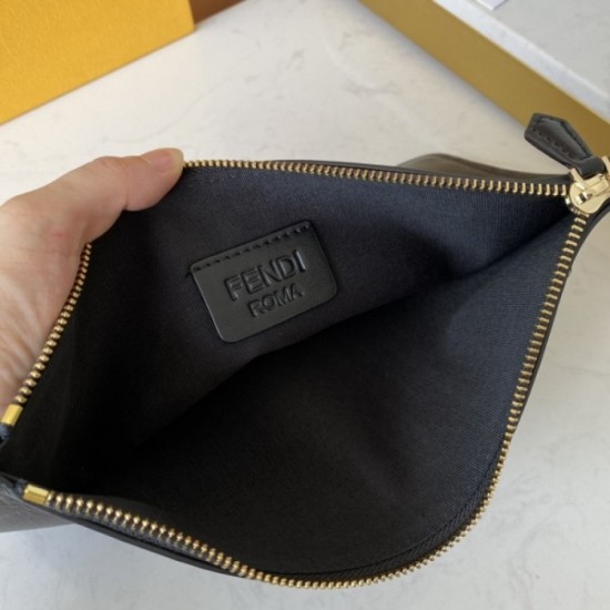 2022SS Men's Clutch Bag Limited quantity Miracle arrival FENDI FENDI 2022SS Men's Clutch Bag Limited quantity Miracle arrival FENDI FENDI