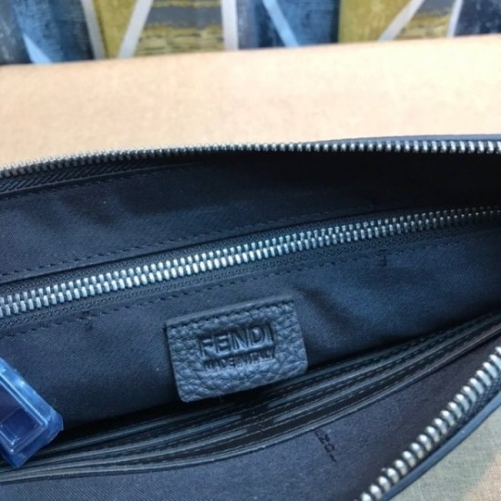 2022SS Men's Clutch Bag Must be sold out ☆ FENDI FENDI as soon as possible 2022SS Men's Clutch Bag Must be sold out ☆ FENDI FENDI as soon as possible