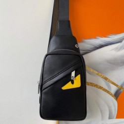 2022SS Men's chest bag Spring / Summer latest work Inevitably sold out FENDI FENDI