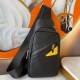 2022SS Men's chest bag Spring / Summer latest work Inevitably sold out FENDI FENDI 2022SS Men's chest bag Spring / Summer latest work Inevitably sold out FENDI FENDI