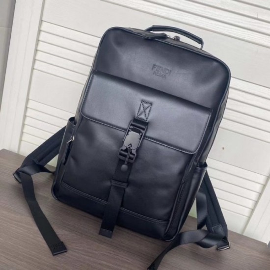 Backpack 2022SS FENDI Fendi that is easy to balance Backpack 2022SS FENDI Fendi that is easy to balance