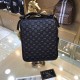 2022SS Men's Shoulder Bag GUCCI Gucci with a neat feeling 2022SS Men's Shoulder Bag GUCCI Gucci with a neat feeling