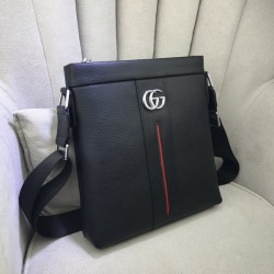 2022SS Men's Shoulder Bag Extremely Rare Difficult to Obtain GUCCI Gucci