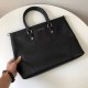 2022SS Men's Briefcase GUCCI Gucci at the forefront of the trend 2022SS Men's Briefcase GUCCI Gucci at the forefront of the trend