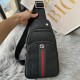 2022SS Men's chest bag casual reversal charm GUCCI Gucci 2022SS Men's chest bag casual reversal charm GUCCI Gucci