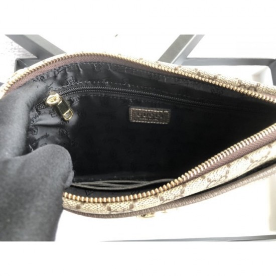 A lot of trendy clutch bag 2022SS GUCCI Gucci A lot of trendy clutch bag 2022SS GUCCI Gucci