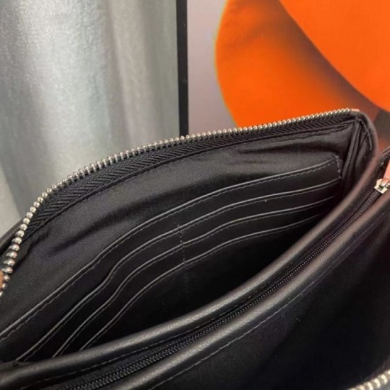Celebrity Favorite Brand Clutch Bag 2022SS GUCCI Gucci Celebrity Favorite Brand Clutch Bag 2022SS GUCCI Gucci