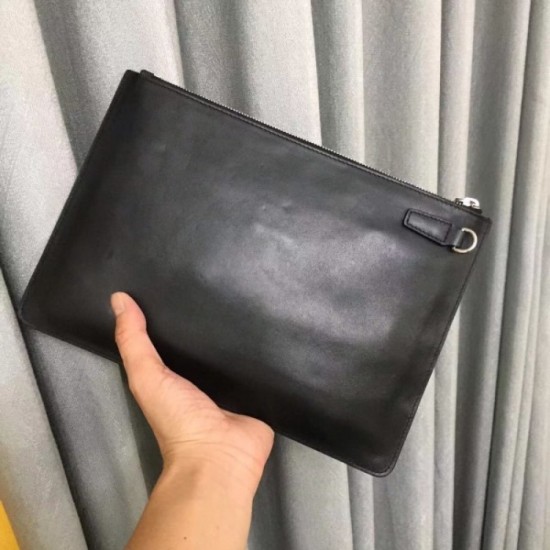 Many new favorite celebrities Clutch bag 2022SS GUCCI Gucci Many new favorite celebrities Clutch bag 2022SS GUCCI Gucci