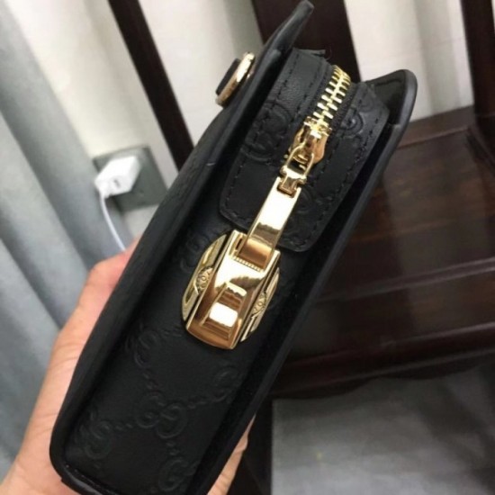 Spring and summer latest work sold out inevitable clutch bag 2022SS GUCCI Gucci Spring and summer latest work sold out inevitable clutch bag 2022SS GUCCI Gucci