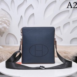 2022SS Men's Shoulder Bag Keep an eye on the new summer HERMES