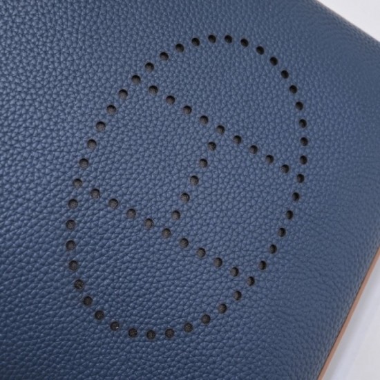 2022SS Men's Shoulder Bag Keep an eye on the new summer HERMES 2022SS Men's Shoulder Bag Keep an eye on the new summer HERMES