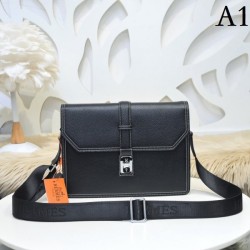 2022SS Men's Shoulder Bag Perfect for adult women HERMES Hermes