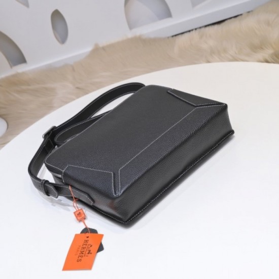 2022SS Men's Shoulder Bag Highly expected item HERMES Hermes 2022SS Men's Shoulder Bag Highly expected item HERMES Hermes